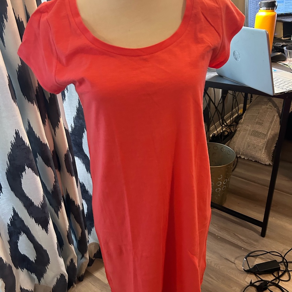 GAP tee shirt dress. Size Medium. New—never worn—tag was taken off.